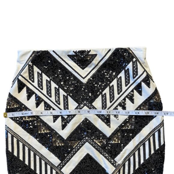 Express Embellished Mini Skirt with Tribal Geometric Design Size XS Petite NWT - Picture 7 of 10